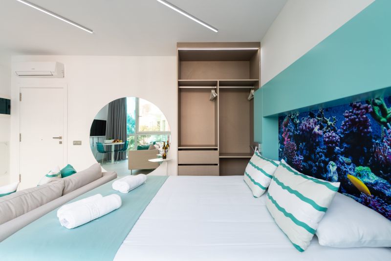 Edison Building 102 By CanariasGetaway