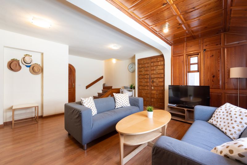 Great house with Pool S.Agustín By CanariasGetaway