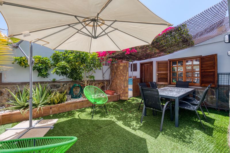 Great house with Pool S.Agustín By CanariasGetaway