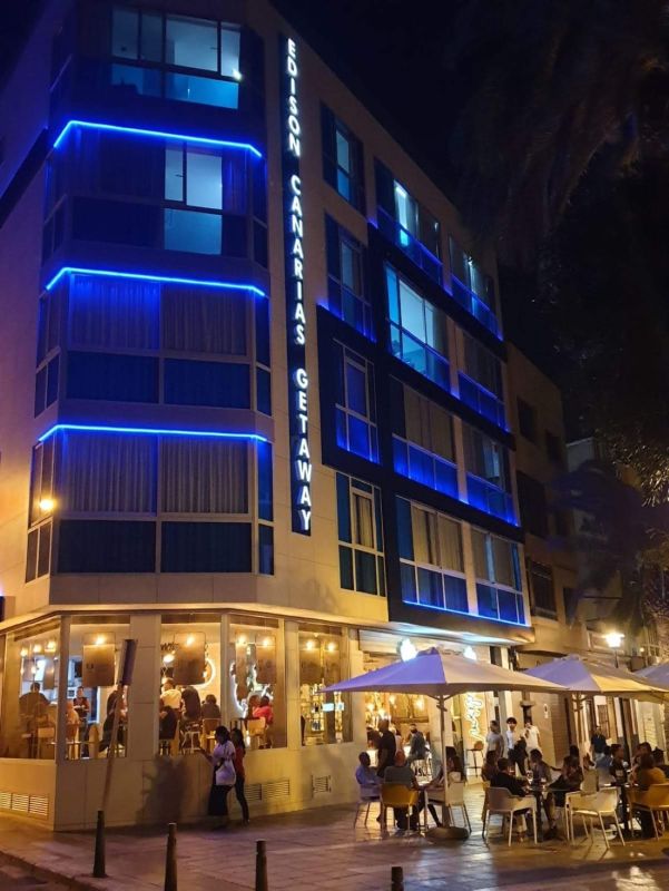 Edison Building 102 By CanariasGetaway