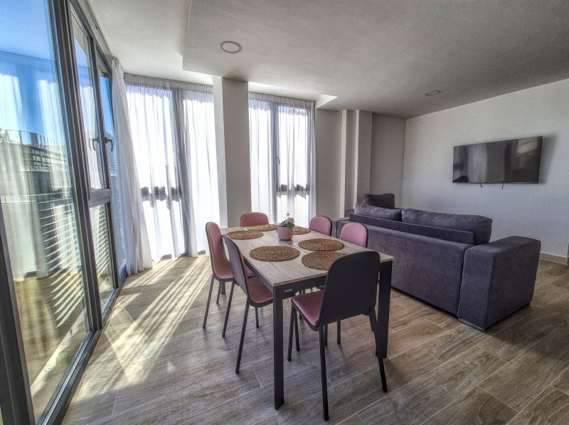 Yan Building 6B By CanariasGetaway