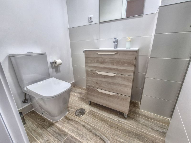 Yan Building 1B BY CanariasGetaway