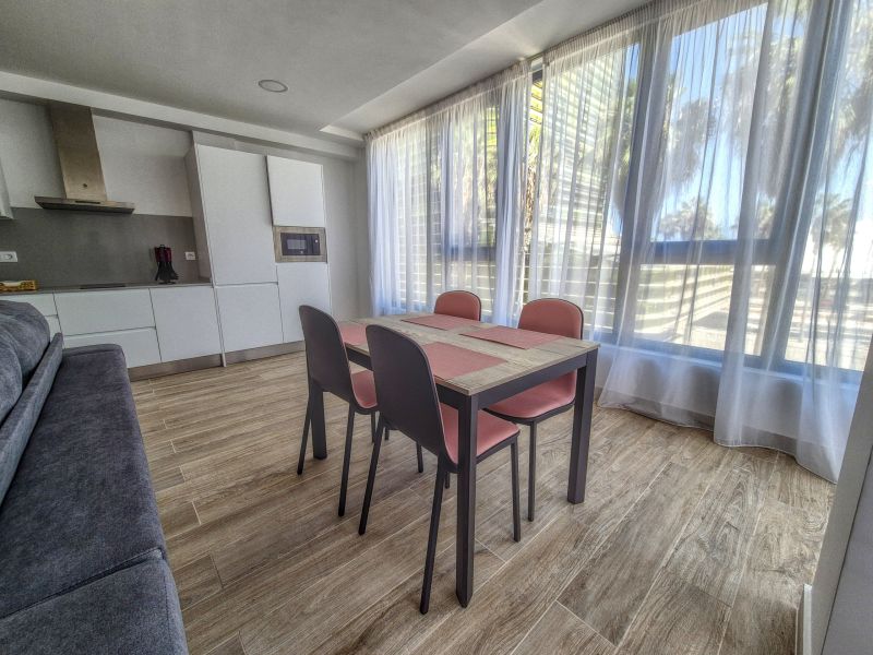 Yan Building 2B BY CanariasGetaway