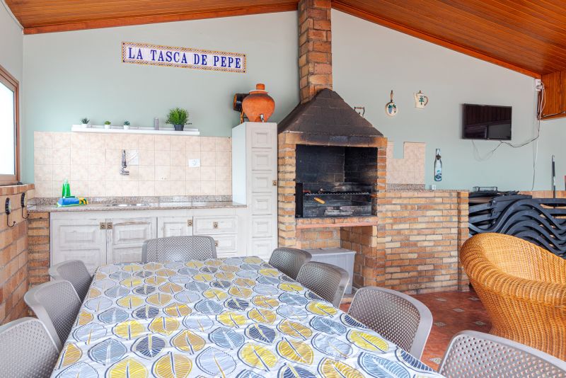 Casa Marjoes I + Communal Pool + Terrace + BBQ