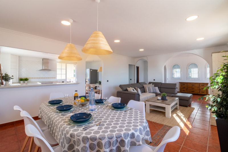 Villa Veneguera + Seaview + Pool + Garden