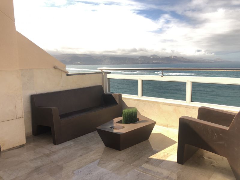 Awesome beachfront terrace By CanariasGetaway