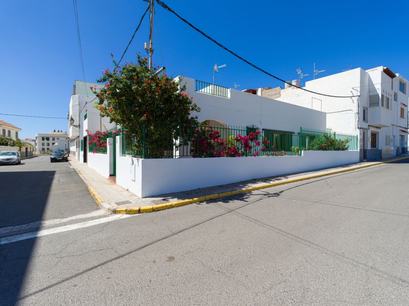 Agaete Pupe Home by Canariasgetaway