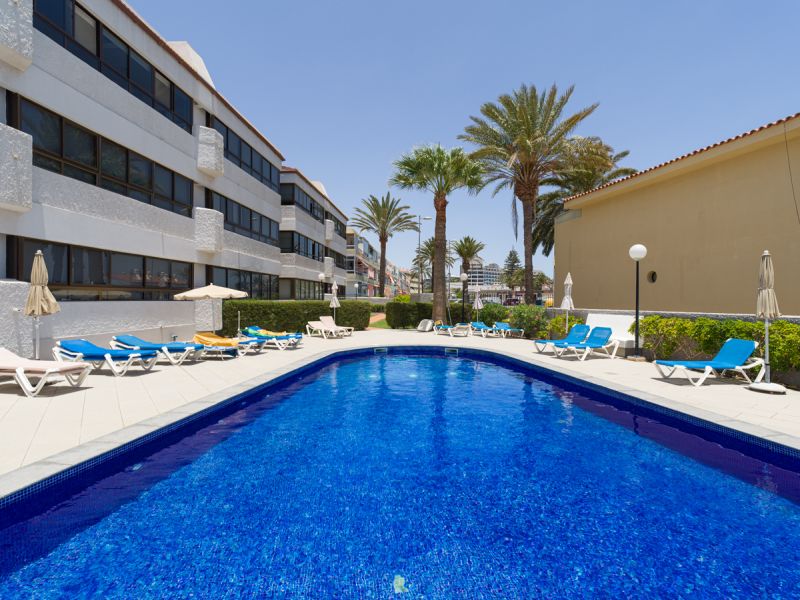 Guayabo Beach Home by CanariasGetaway