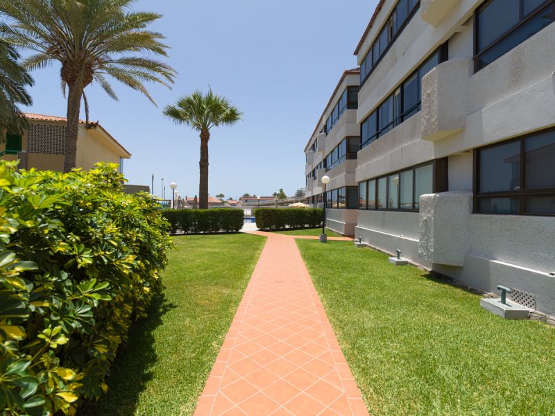 Guayabo Beach Home by CanariasGetaway