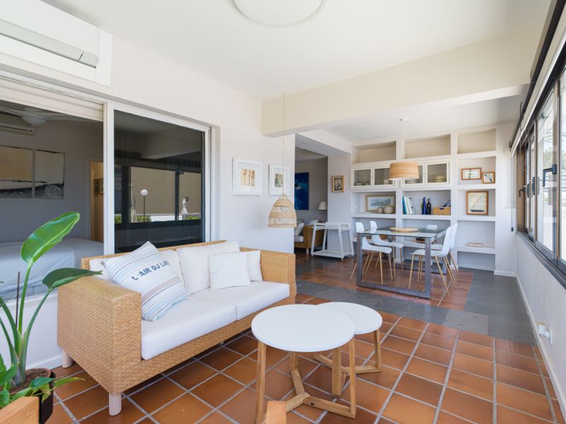 Guayabo Beach Home by CanariasGetaway