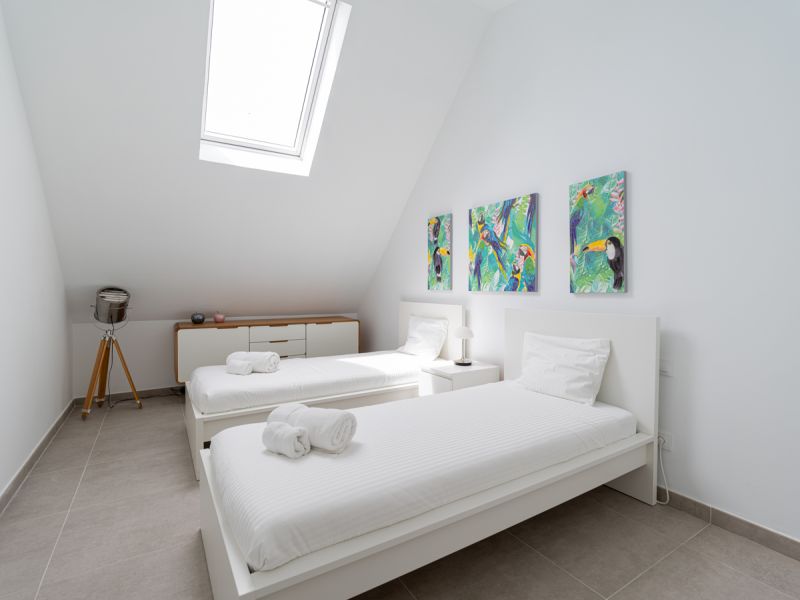 Leyre Mar Canteras by Canariasgetaway