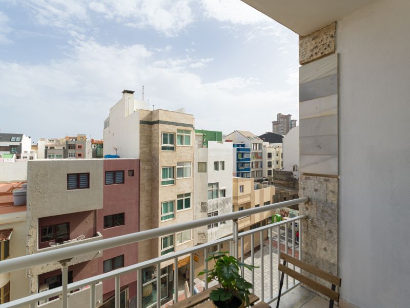 Canteras Sport Beach by Canariasgetaway