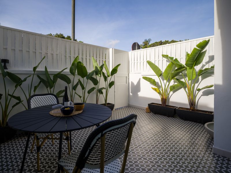 Cosmopolitan Design  By CanariasGetaway