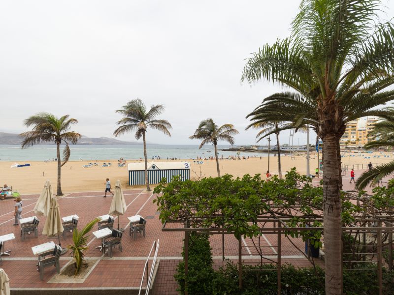 Beach Front Las Canteras By CanariasGetaway
