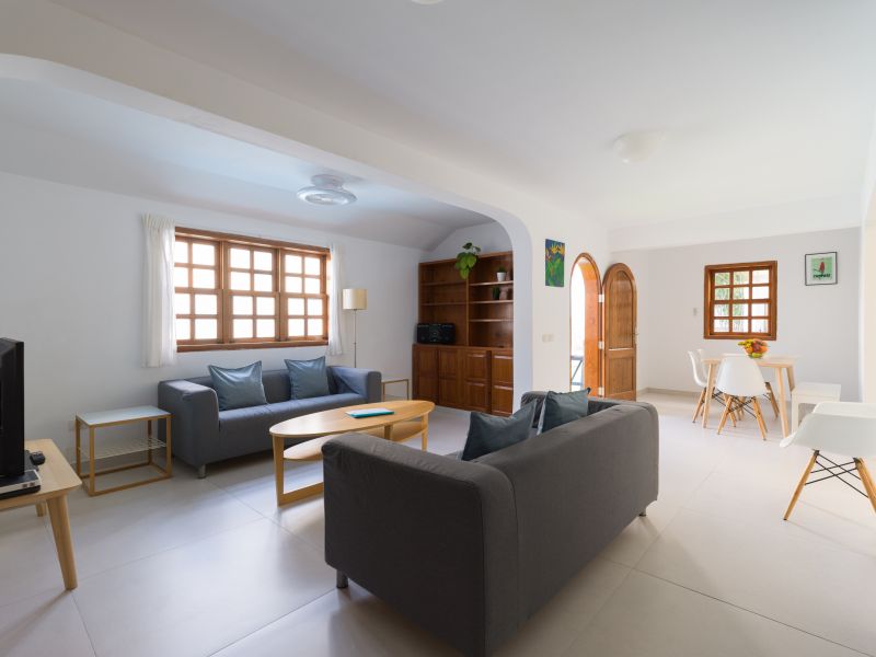 Great house with Pool S.Agustín By CanariasGetaway