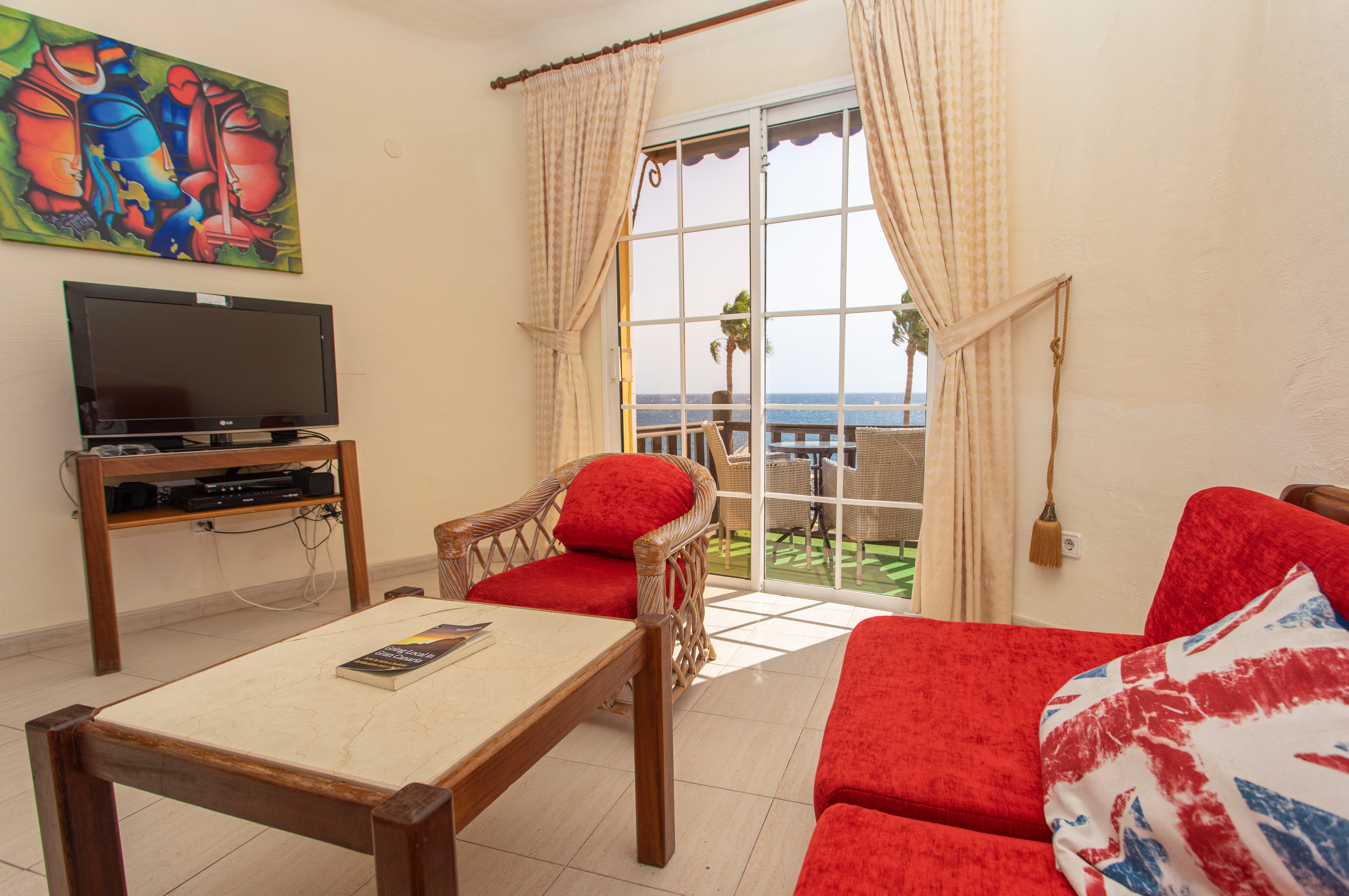 Altamar 53 balcony sea views By CanariasGetaway