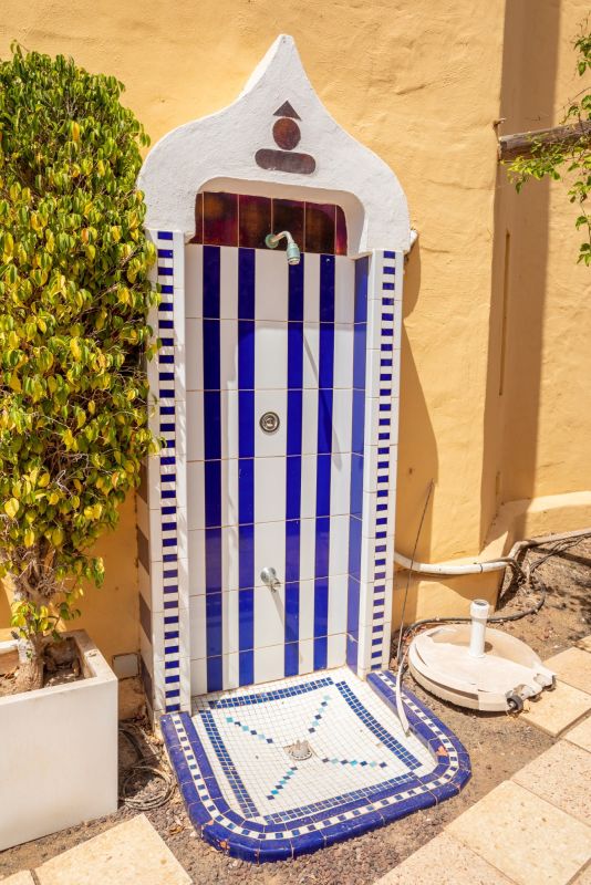 Altamar 28 with terrace&pool By CanariasGetaway