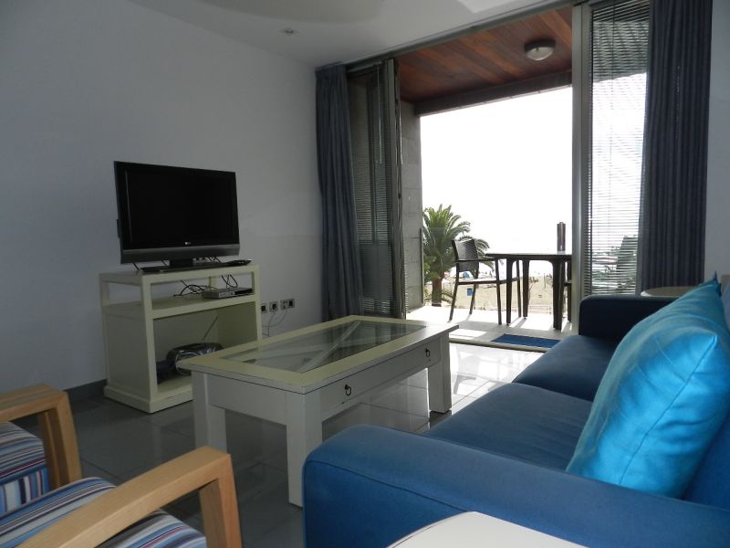 Balcony above the Sea -2I  By CanariasGetaway