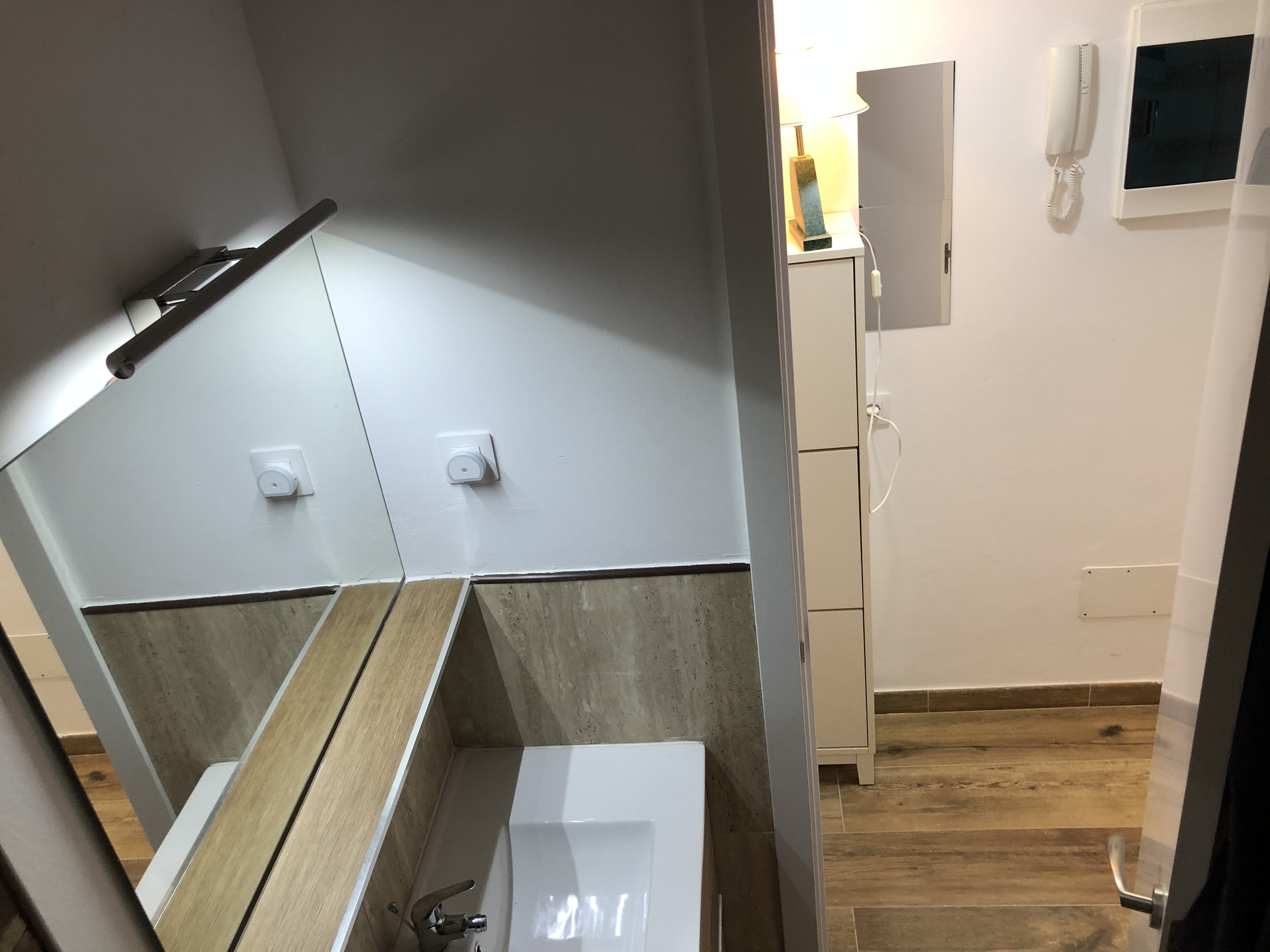  BRIGH LOFT DISHWASER SURFERS&NÓMADS