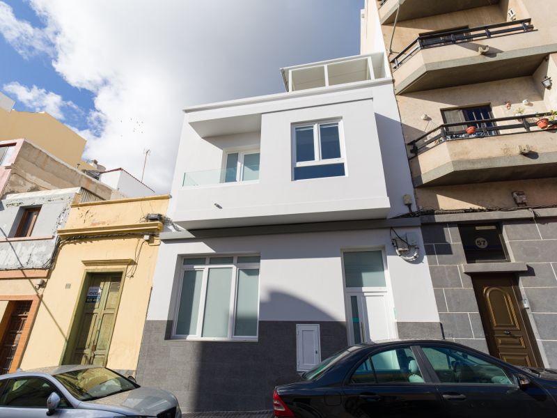 Volcano El Vigia By CanariasGetaway