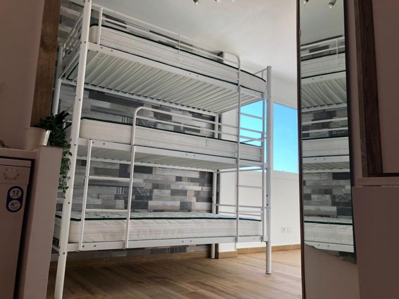  BRIGH LOFT DISHWASER SURFERS&NÓMADS