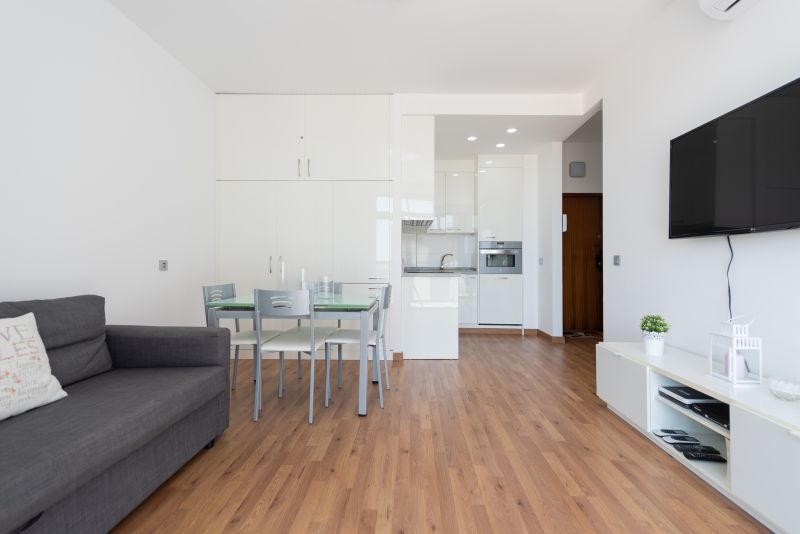 Lovely balcony sea views By CanariasGetaway